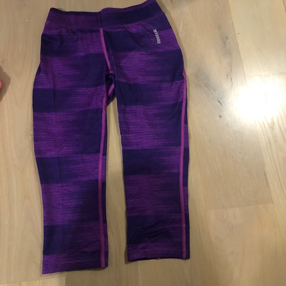 3/$20 Cropped Reebok Leggings